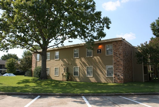 Laurel Parc Apartments